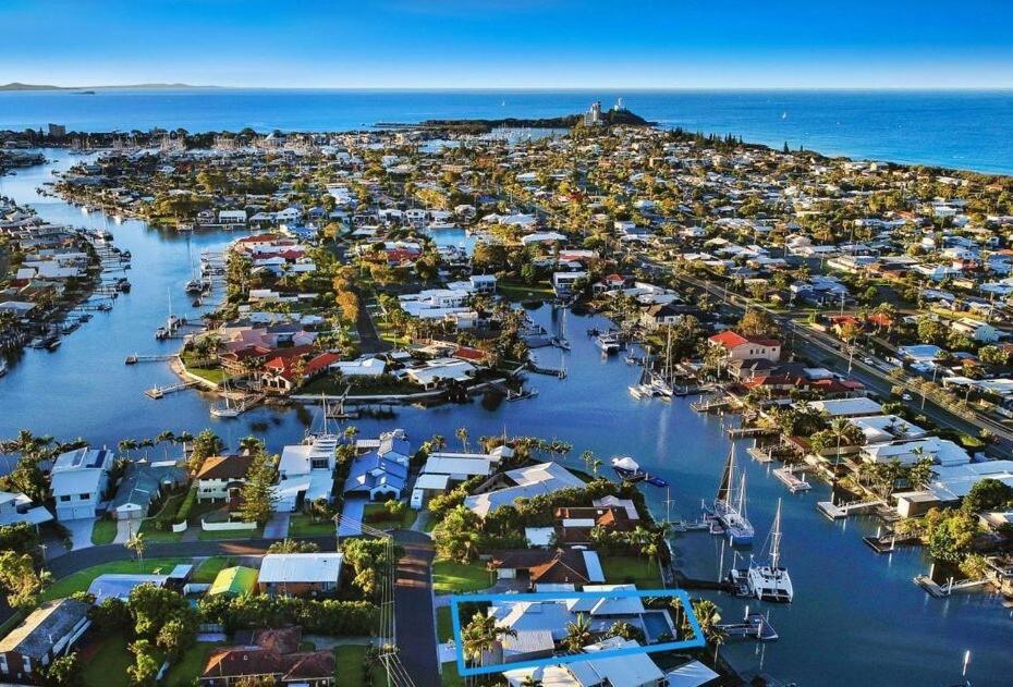 Waterfront Home Bordering Mooloolaba 버디나 외부 사진