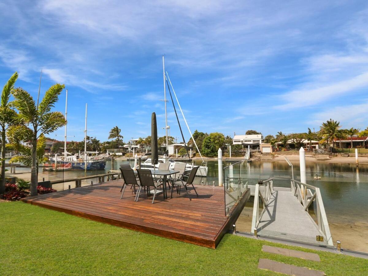 Waterfront Home Bordering Mooloolaba 버디나 외부 사진
